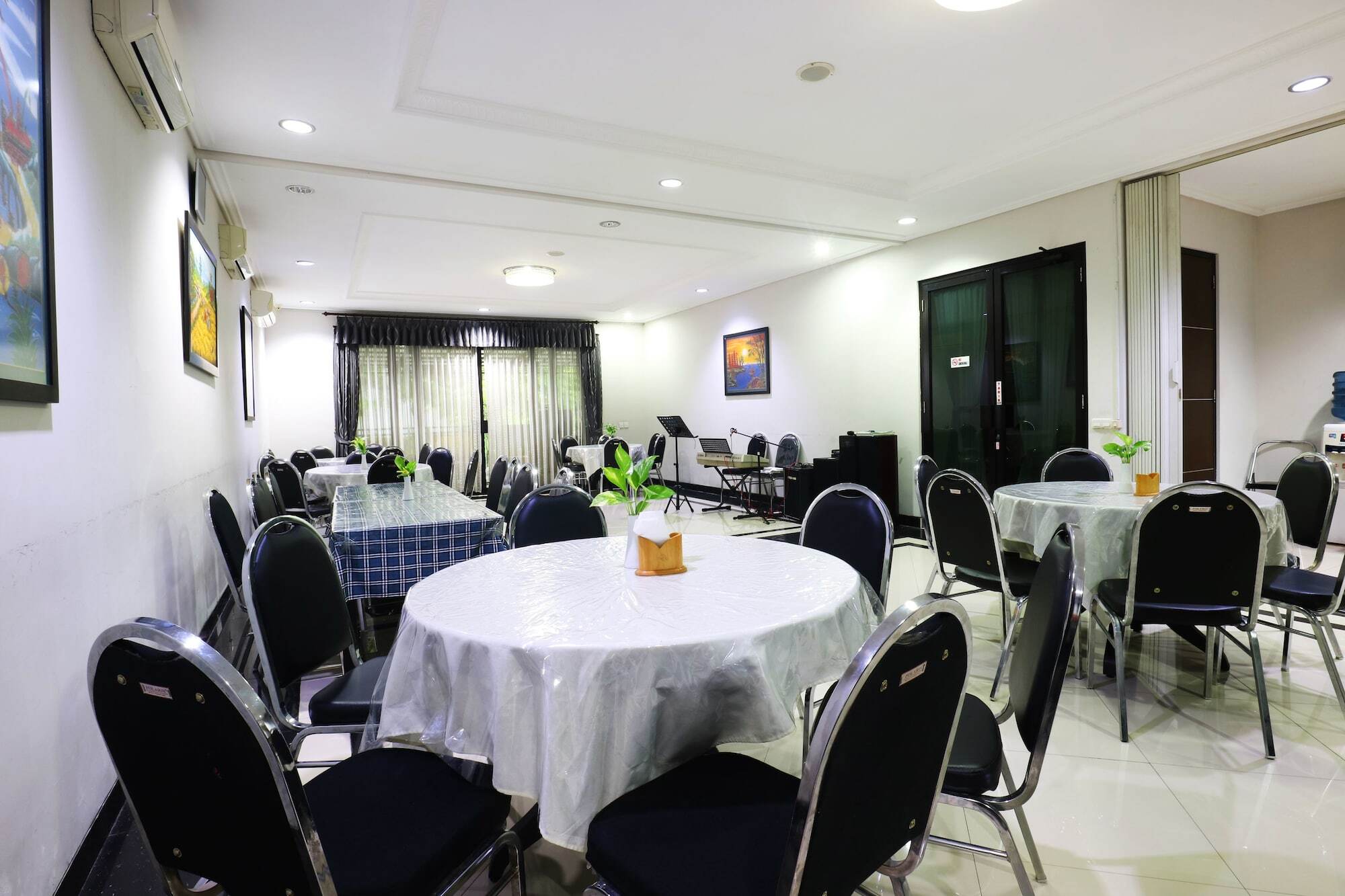 Carica Homestay סוראבאיה מראה חיצוני תמונה
